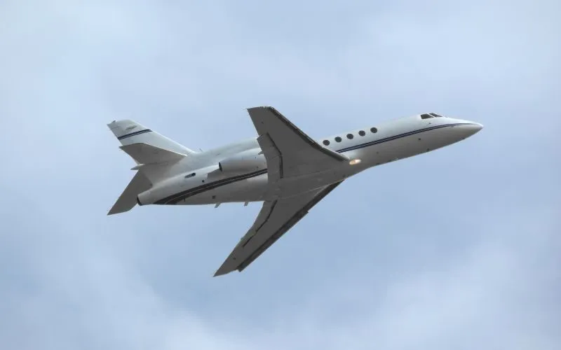 Corporate pilot salary